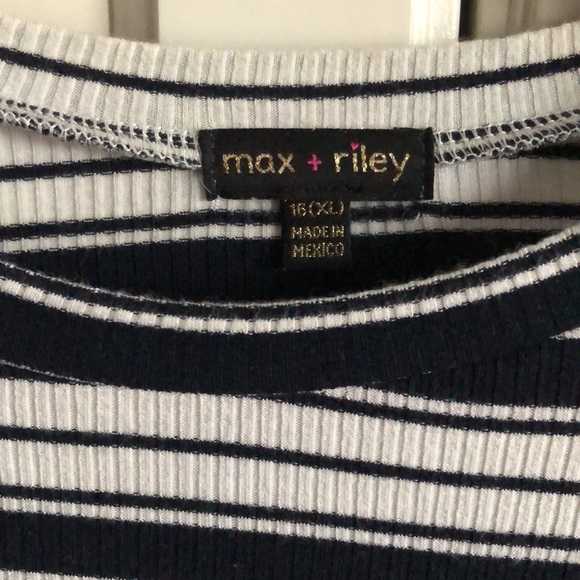 Max + Riley Striped Lace top - Picture 2 of 3